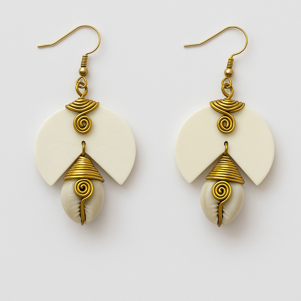 Brass 1 link cowrie bone white/black earring